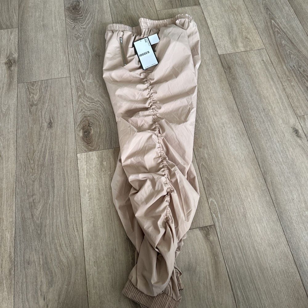 Almost Famous Junior's Ruched Leg Jogger Kailua Mist Zipper Pockets‎ Large NEW - Picture 7 of 10